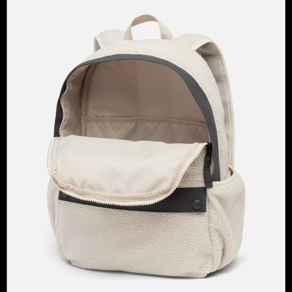 Columbia Unisex Helvetia 14L Backpack - Picture 9 of 11